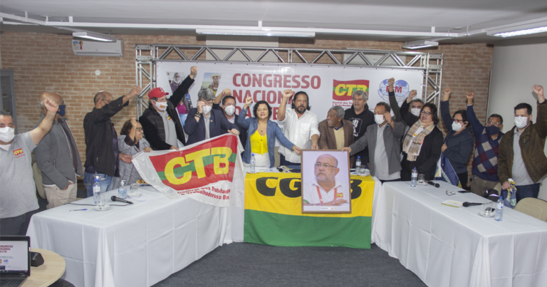 Em Congresso que aprovou unificação com CGTB, Adilson é reeleito presidente da CTB