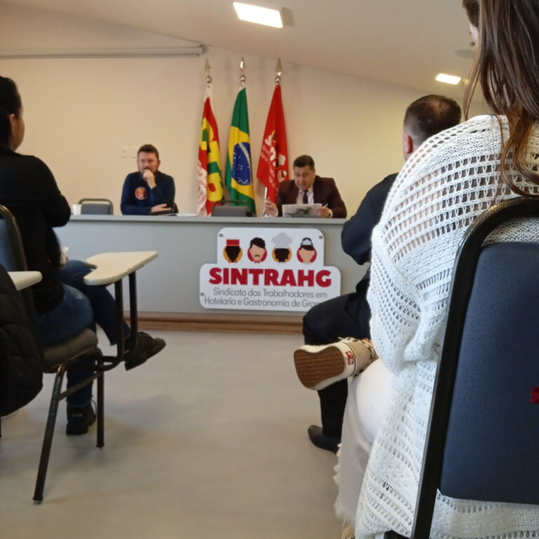 Assembleia rejeita proposta patronal